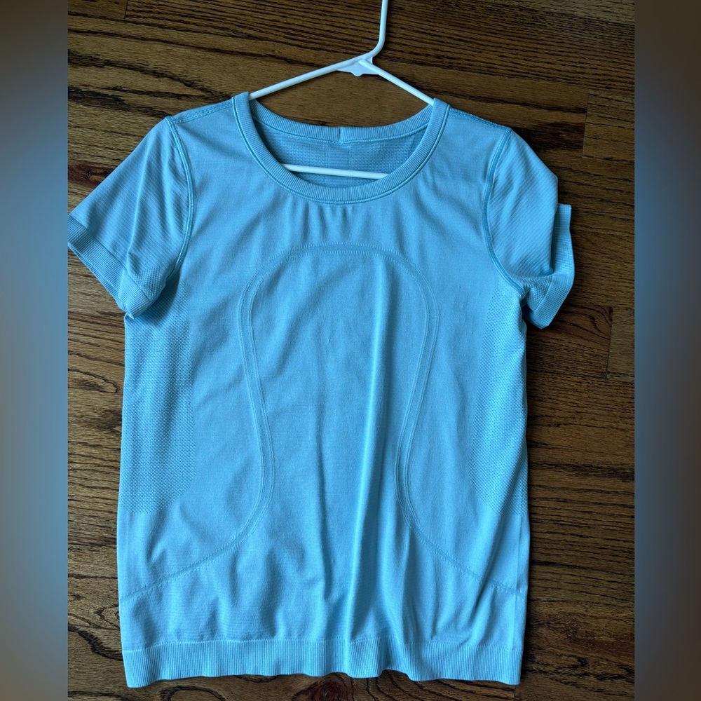 lululemon relaxed swiftly tech size 8